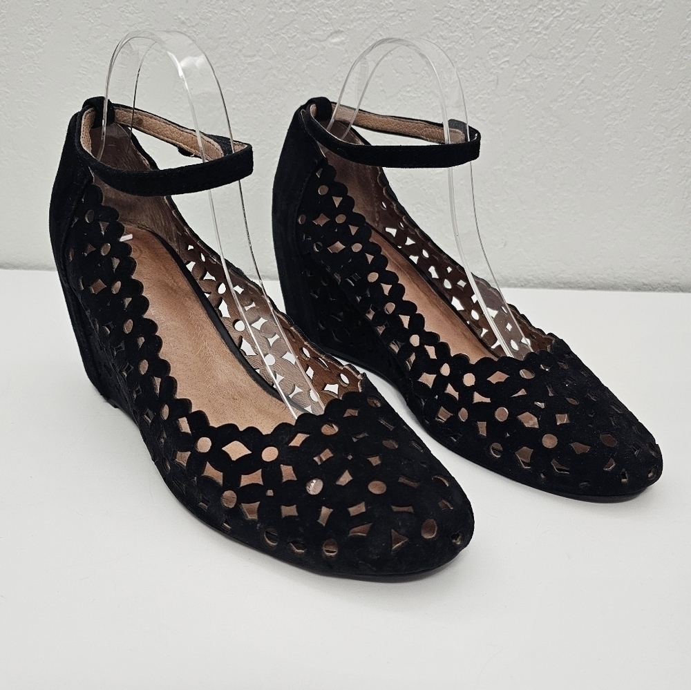 Jeffrey Campbell Havana Black Suede Geometric Lasercut Wedge Heels Size 10
